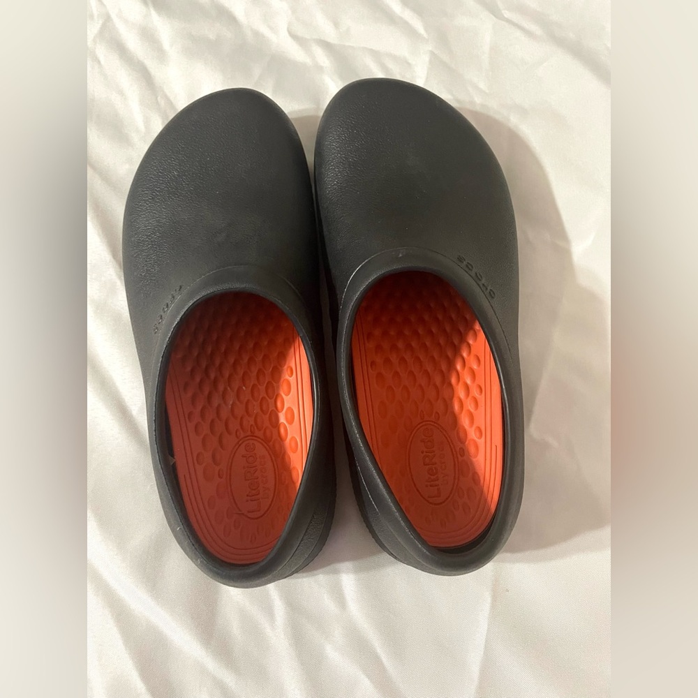 Lite Ride by Crocs Clogs Sz M5 W7